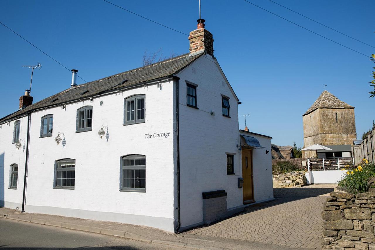 The Cottage And The Nook Gretton  ภายนอก รูปภาพ